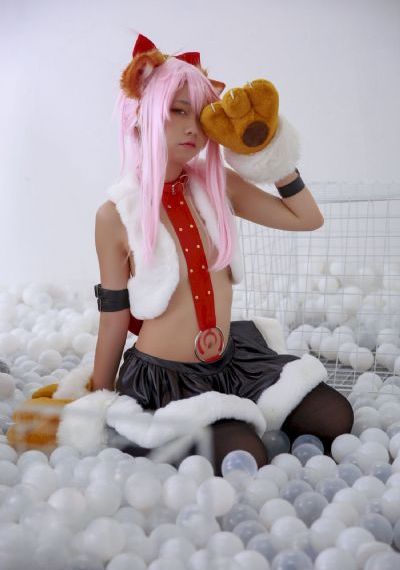 欧美经典av巨乳片_DVD免费电视剧